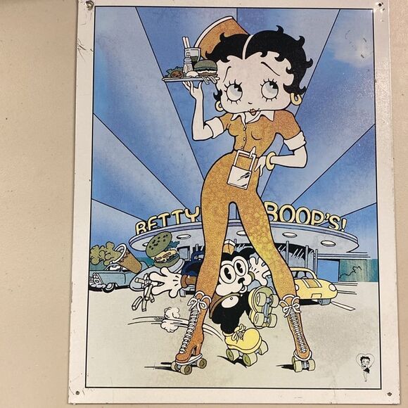 Vintage Betty Boop 1999 Car Hop Drive-In Diner 12" x 16" Tin Metal Sign - Picture 2 of 4